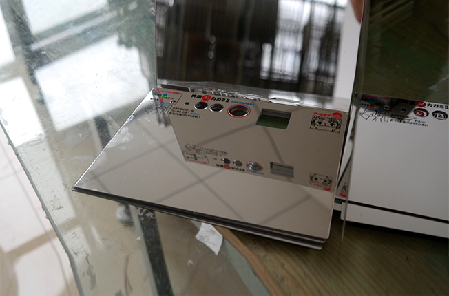 �������R���